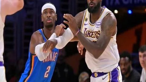 粉丝福利贴，NBA实时比分，，关注即可查看